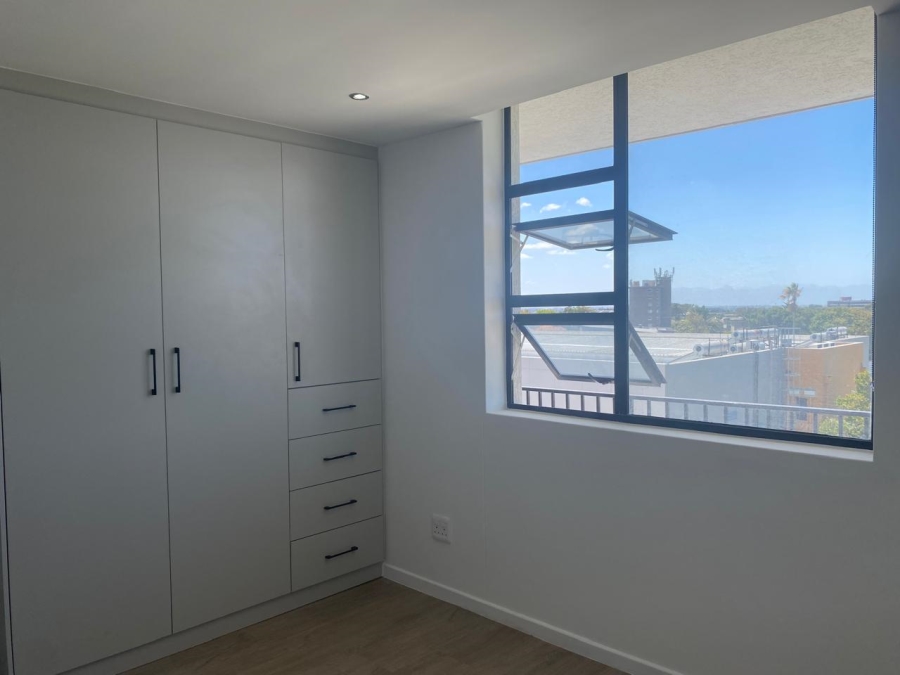 2 Bedroom Property for Sale in Claremont Western Cape